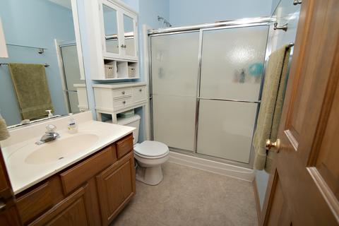 1187 E Danbury Dr, Cary, IL 60013 photo 15