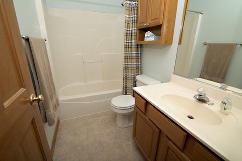 1187 E Danbury Dr, Cary, IL 60013 photo 17