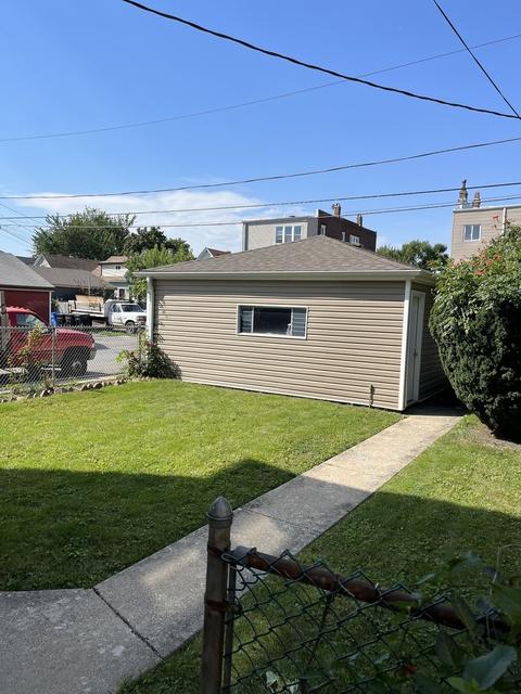 3960 S Artesian Ave, Chicago, IL 60632 photo 4
