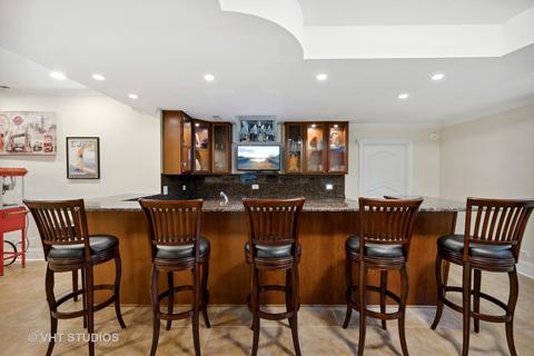 9290 Forest Edge Ln, Burr Ridge, IL 60527 photo 38