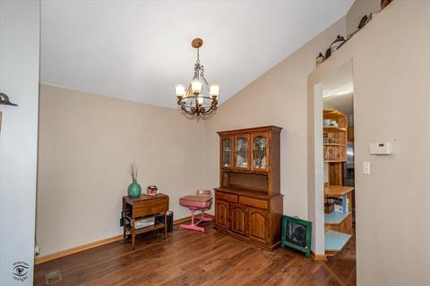 4522 Oriole Ln, Plainfield, IL 60586 photo 3