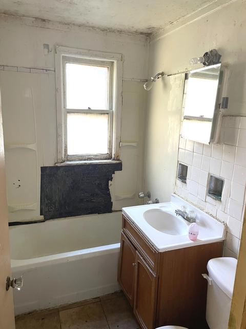 6859 S Champlain Ave, Chicago, IL 60637 photo 9