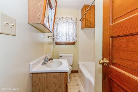 700 6th St, Harvard, IL 60033 photo 11