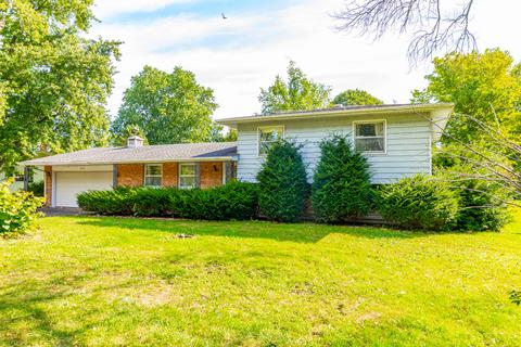 15821 S River Rd, Plainfield, IL 60544 photo 1