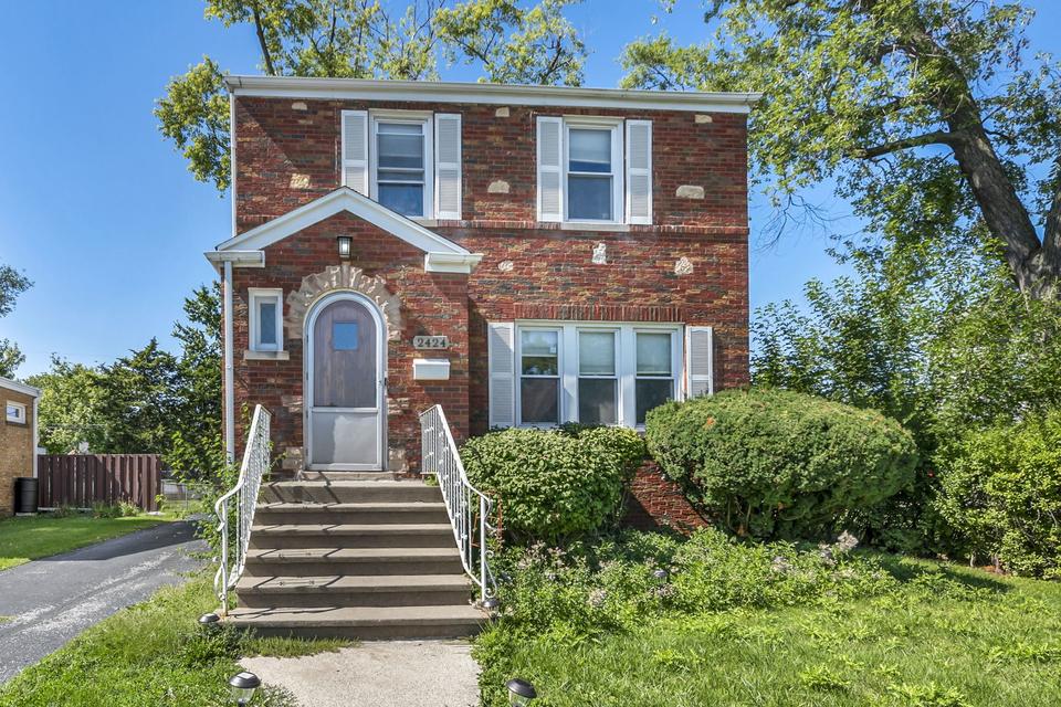 2424 S 17th Ave, Broadview, IL 60155 17 Photos MLS 11634389 Movoto