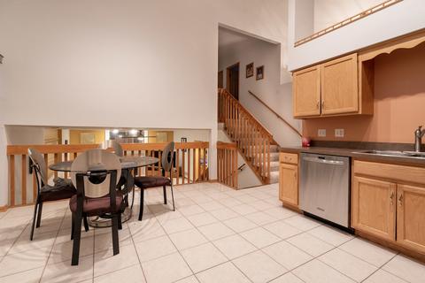419 Ryan Cir, Matteson, IL 60443 photo 8