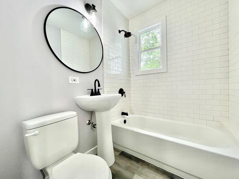 670 Cooper Ave, Elgin, IL 60120 photo 14