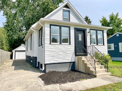 670 Cooper Ave, Elgin, IL 60120 photo 1