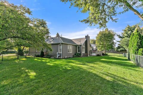 707 Cheyenne Ln, Elgin, IL 60123 photo 28