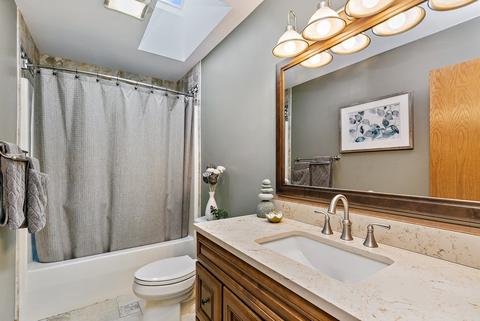 707 Cheyenne Ln, Elgin, IL 60123 photo 20