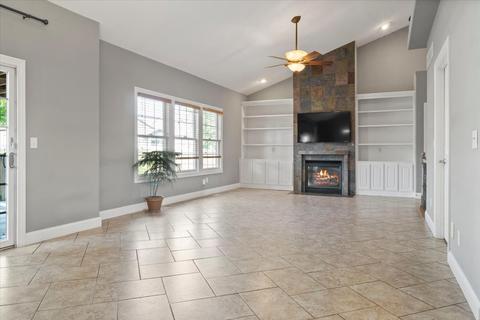 3000 Bear Claw St, Normal, IL 61761 photo 10