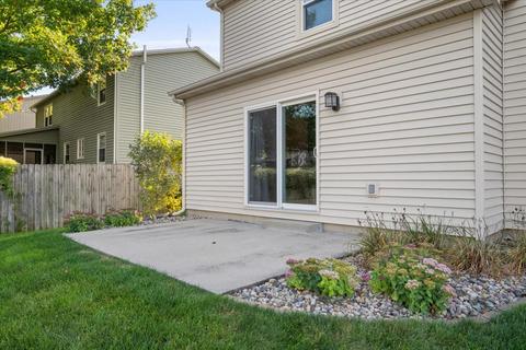 2004 Fallen Oak Rd, Bloomington, IL 61704 photo 24