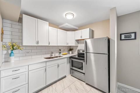 2400 Algonquin Rd #3, Rolling Meadows, IL 60008 photo 9