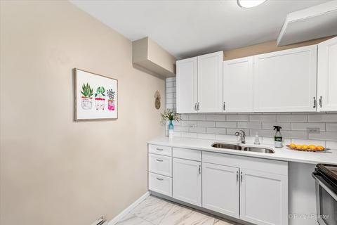 2400 Algonquin Rd #3, Rolling Meadows, IL 60008 photo 10