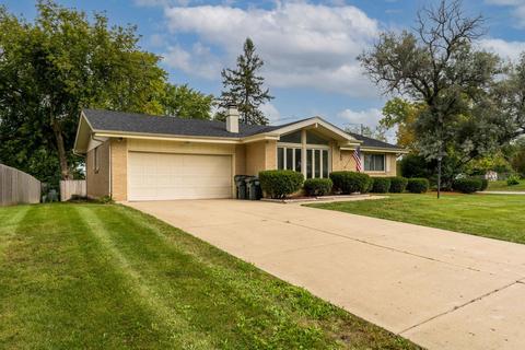 552 Northgate Rd, Lindenhurst, IL 60046 photo 3