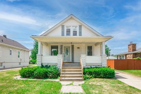 1709 Nicholson St, Crest Hill, IL 60403