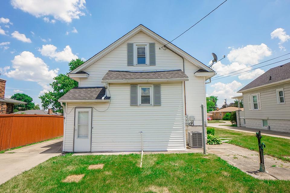  1709 Nicholson St, Crest Hill, IL 60403 photo 13