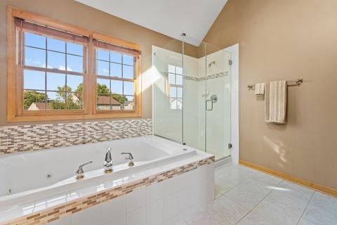 2527 Pinehurst Dr, Aurora, IL 60506 photo 27