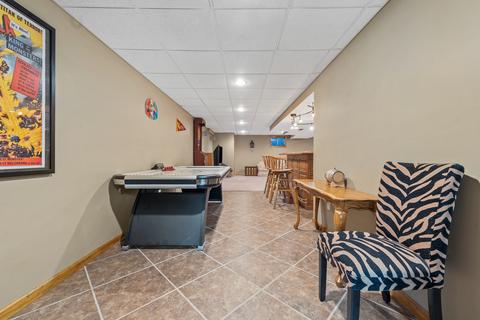2527 Pinehurst Dr, Aurora, IL 60506 photo 40