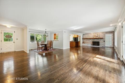 33 W241 Shagbark Ln, Wayne, IL 60184 photo 3
