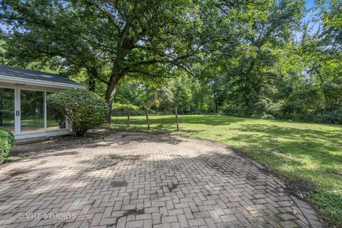 33 W241 Shagbark Ln, Wayne, IL 60184 photo 21