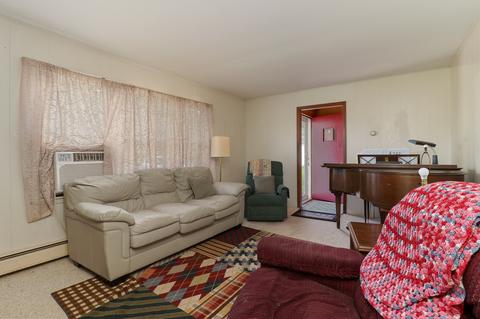 204 W Cooper St, Colfax, IL 61728 photo 5