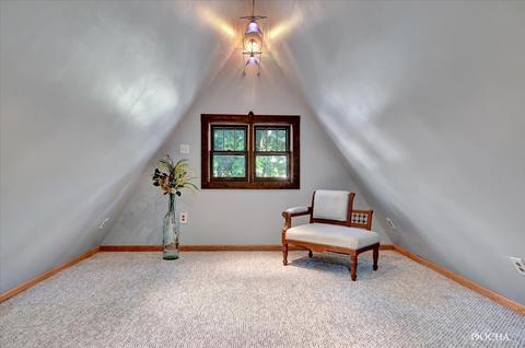 Undisclosed, Aurora, IL 60505 photo 25