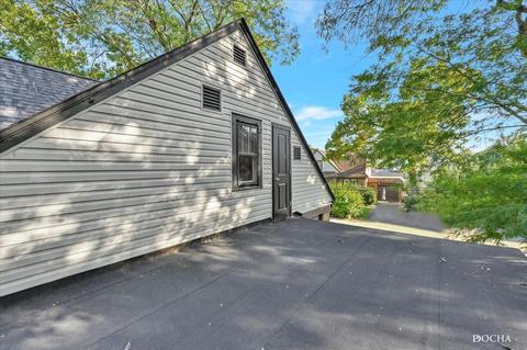 Undisclosed, Aurora, IL 60505 photo 37