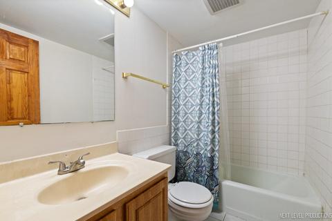 128 E Bailey Rd #J, Naperville, IL 60565 photo 12