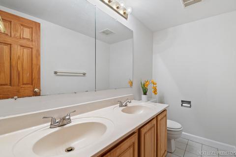 128 E Bailey Rd #J, Naperville, IL 60565 photo 7