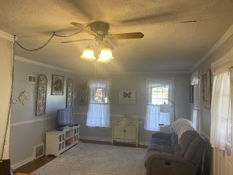 963 Larkin Ave, Elgin, IL 60123 photo 6