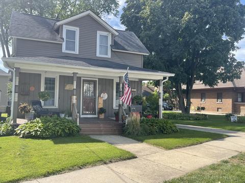 963 Larkin Ave, Elgin, IL 60123 photo 1