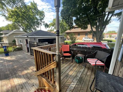 963 Larkin Ave, Elgin, IL 60123 photo 17