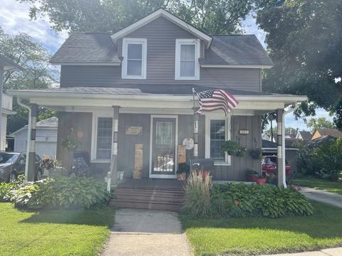 963 Larkin Ave, Elgin, IL 60123 photo 2