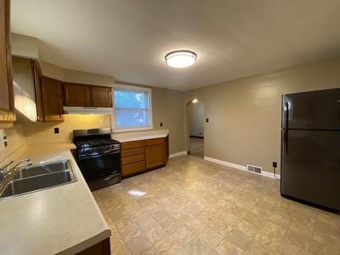 315 Beecher St, Bloomington, IL 61701 photo 13