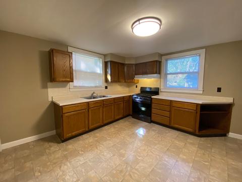 315 Beecher St, Bloomington, IL 61701 photo 12