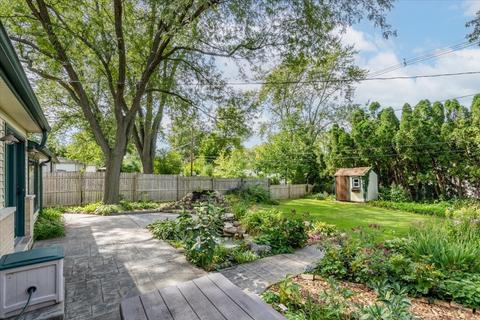 690 Mohave St, Hoffman Estates, IL 60169 photo 18