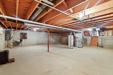 8401 S Park Ave, Burr Ridge, IL 60527 photo 28
