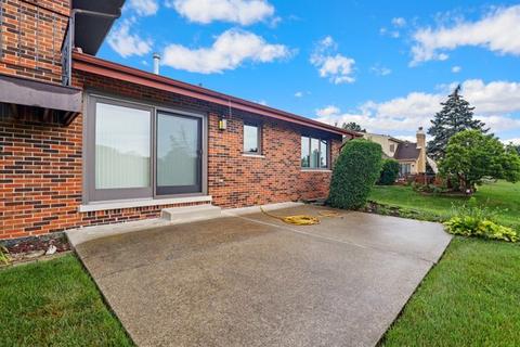 8401 S Park Ave, Burr Ridge, IL 60527 photo 31