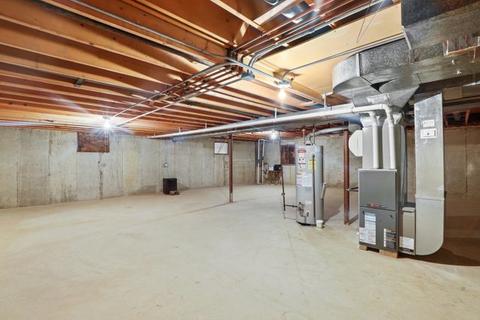8401 S Park Ave, Burr Ridge, IL 60527 photo 29