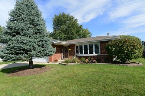 945 Balsam Ln, Bartlett, IL 60103 photo 1