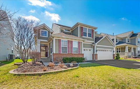 239 Pawtucket Ave, Elgin, IL 60124 photo 4