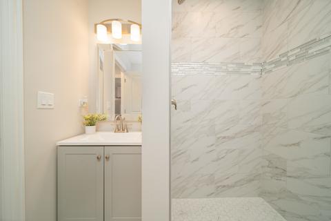 7600 S Artesian Ave, Chicago, IL 60652 photo 12