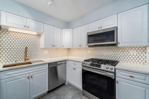 1633 River St #5D, Des Plaines, IL 60016 photo 5
