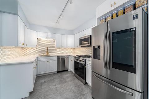 1633 River St #5D, Des Plaines, IL 60016 photo 2