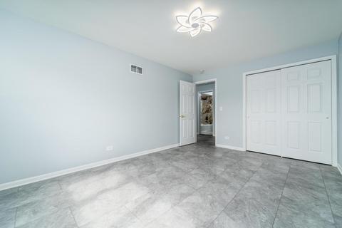 1633 River St #5D, Des Plaines, IL 60016 photo 11
