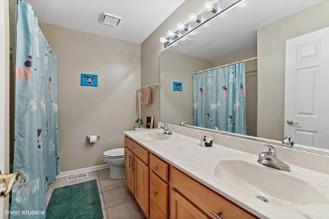 2499 Hayloft Ln, Elgin, IL 60124 photo 19
