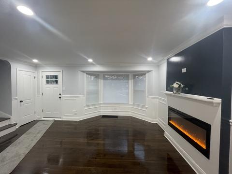 8739 S Merrill Ave, Chicago, IL 60617 photo 3