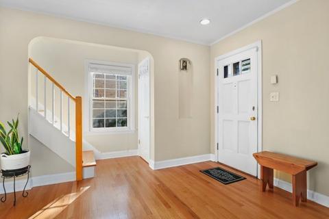 520 Rose Ave, Des Plaines, IL 60016 photo 2
