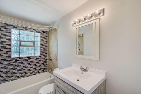 16331 California Ave, Markham, IL 60428 photo 14